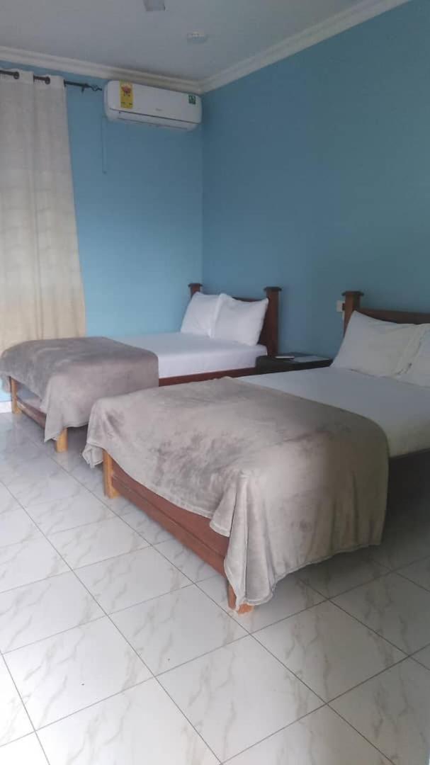 Oneworld Guesthouse & Events Centre Accra Exteriör bild
